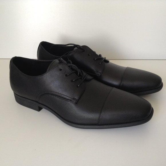Calvin Klein Other - NEW CALVIN KLEIN MENS DRESS SHOES BLACK SIZE 9us